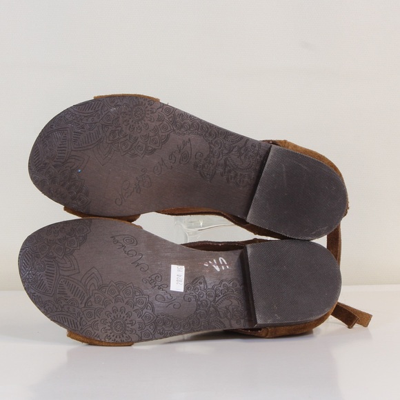 Naughty Monkey Women's Brown Suede Open Toe Ankle Shootie Sandals - Picture 9 of 9
